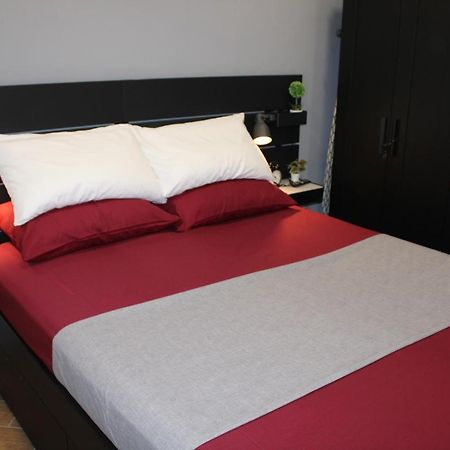 Doremi Apt Napoli Bagian luar foto
