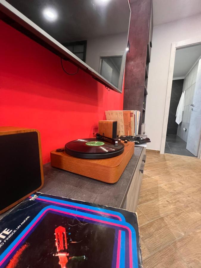 Doremi Apt Napoli Bagian luar foto